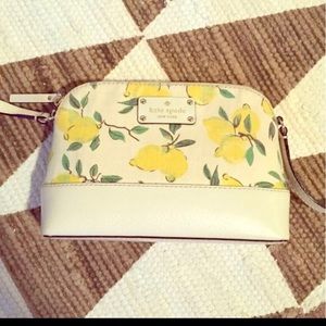 Gently use Kate Spade crossbody